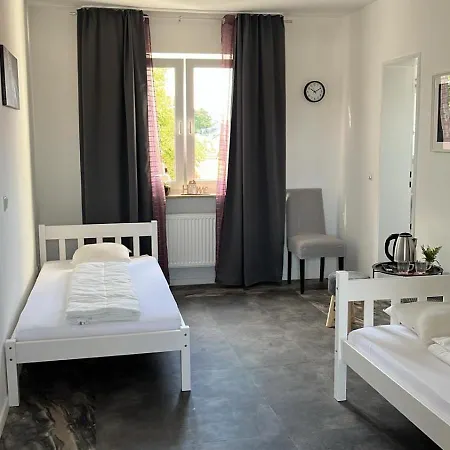 Art Rock Airport Hotel *