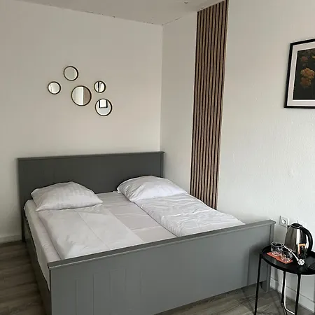 Hotel Art Rock Airport