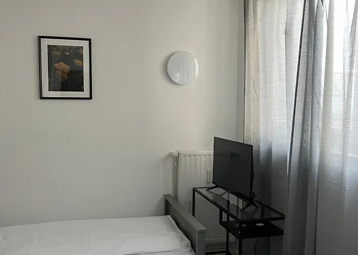 Hotel Art Rock Airport *