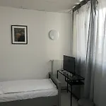 Hotel Art Rock Airport *